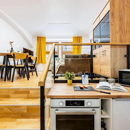 Days - One Bedroom With Tv, 5 Minutes To National Museum * Prag