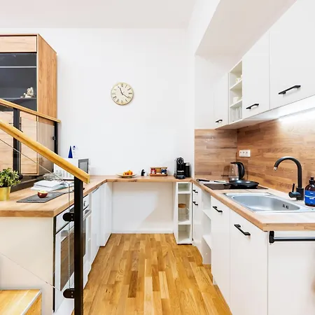 Days - One Bedroom With Tv, 5 Minutes To National Museum Lejlighed *